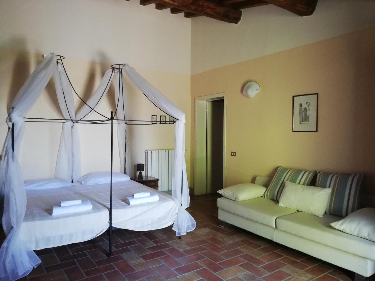 利帕贝拉Agriturismo Terenzana公寓式酒店 外观 照片