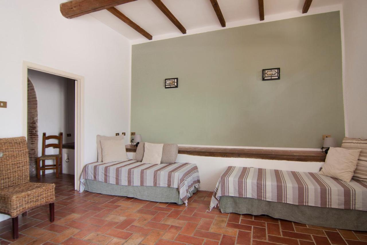 利帕贝拉Agriturismo Terenzana公寓式酒店 外观 照片
